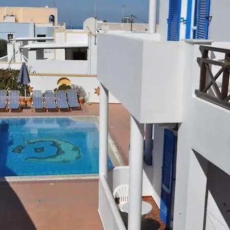 Cyclades Blue Aparthotel 3*